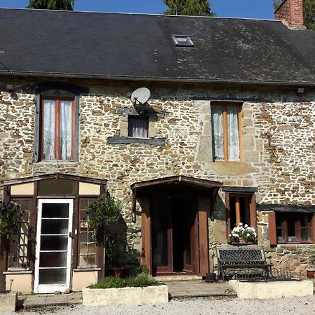 La Meslaie Bed and Breakfast Le Teilleul Eksteriør billede